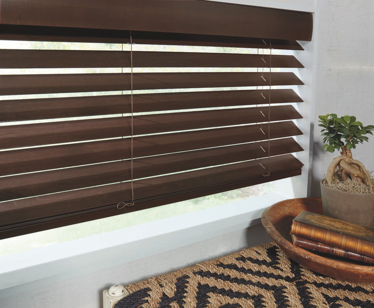 Custom Wood Window Treatments for Homes near La Quinta, California (CA) including Parkland® Wood Blinds